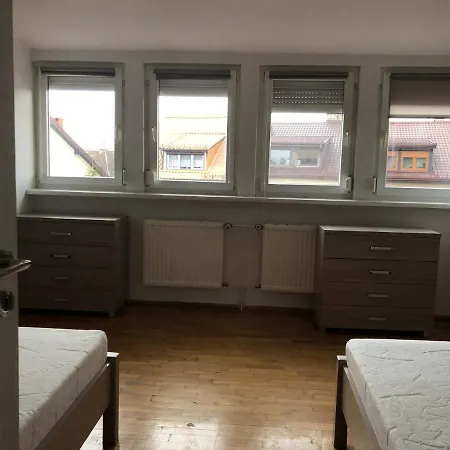 Polabian 67 Hostel Βρότσλαβ